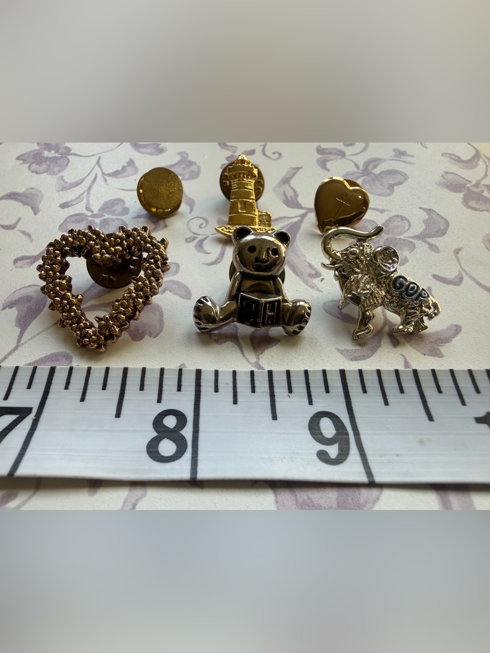 6 Decorative Pin Bundle